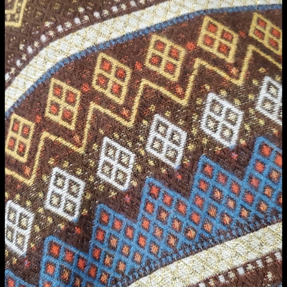 Geometric Graphic print wrap blanket poncho Aztec serape cozy travel office - Picture 8 of 8